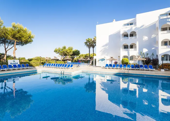 Apartamentos Globales Lord Nelson Santo Tomás