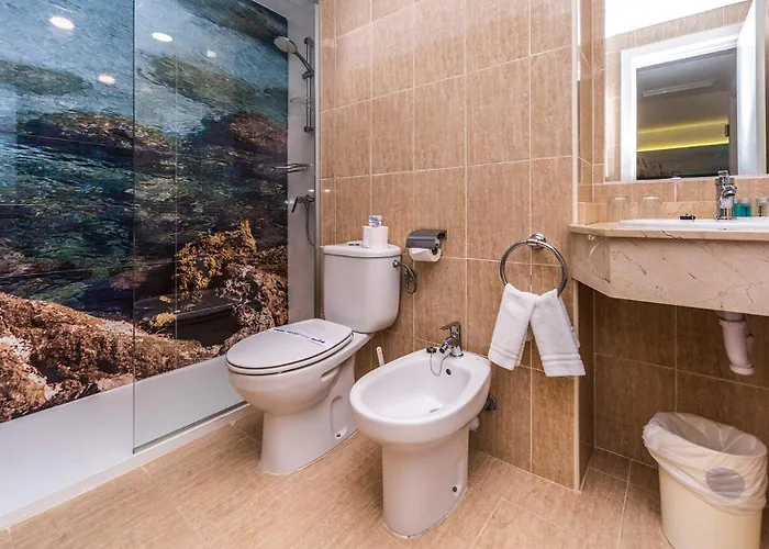 Apartamentos Globales Lord Nelson Santo Tomás