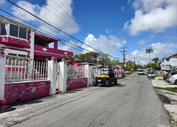 Da Pink And White Palace Nassau