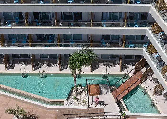 Enorme Infinity Beach Ex Infinity Blue (Adults Only) Hersónissos