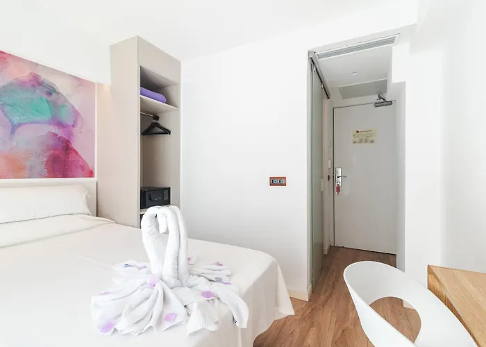 Mll Mediterranean Bay - Adults Only El Arenal 