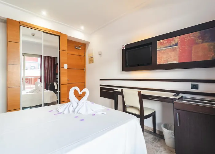 Mll Mediterranean Bay - Adults Only El Arenal 